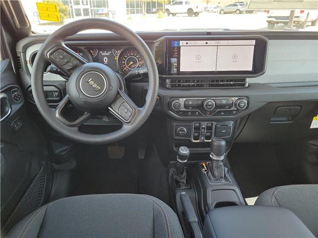 new 2025 Jeep Gladiator car