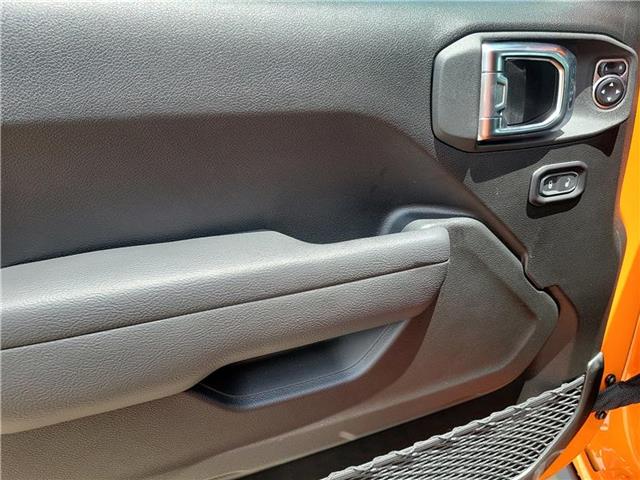 new 2025 Jeep Gladiator car