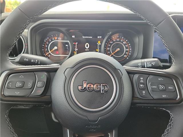 new 2025 Jeep Gladiator car