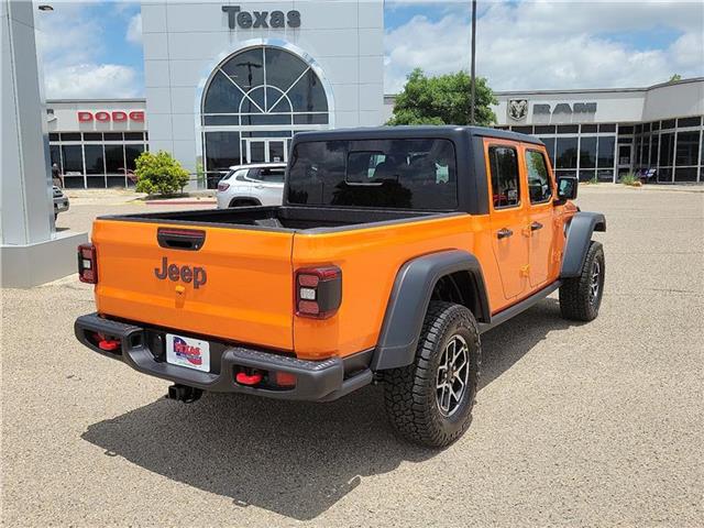 new 2025 Jeep Gladiator car