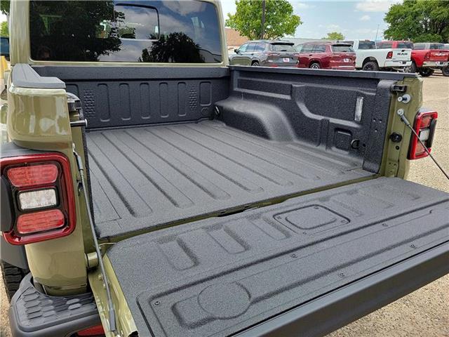 new 2025 Jeep Gladiator car