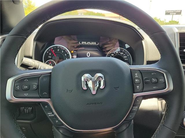 new 2025 Ram 1500 car