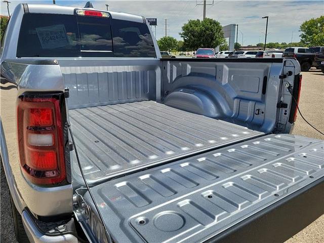 new 2025 Ram 1500 car