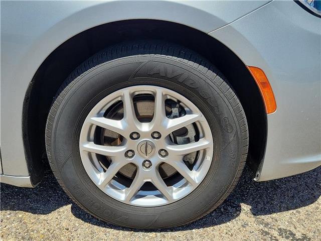 used 2023 Chrysler Pacifica car, priced at $26,995