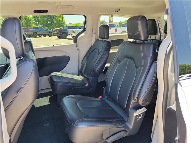 used 2023 Chrysler Pacifica car, priced at $26,995
