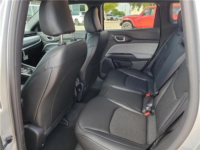 new 2025 Jeep Compass car