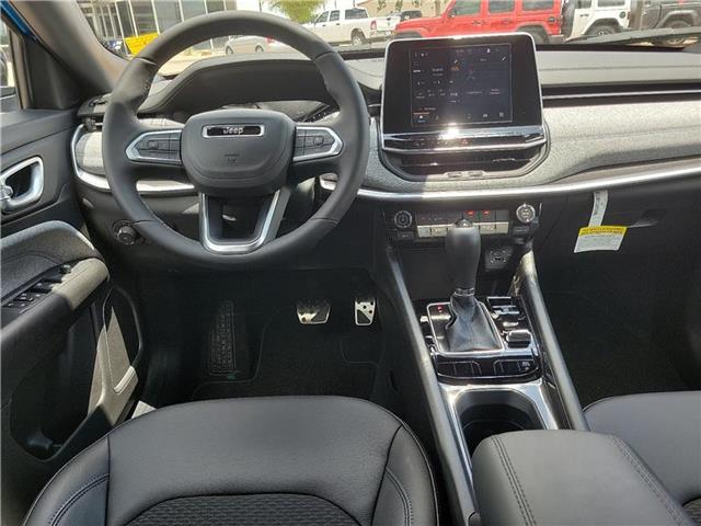 new 2025 Jeep Compass car