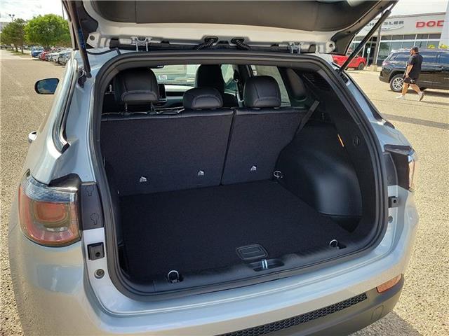 new 2025 Jeep Compass car