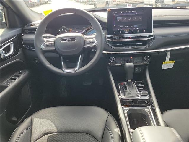 new 2025 Jeep Compass car