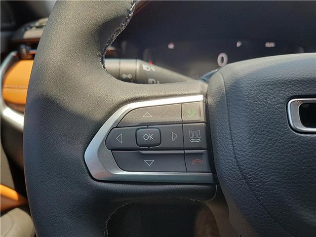 new 2025 Jeep Compass car
