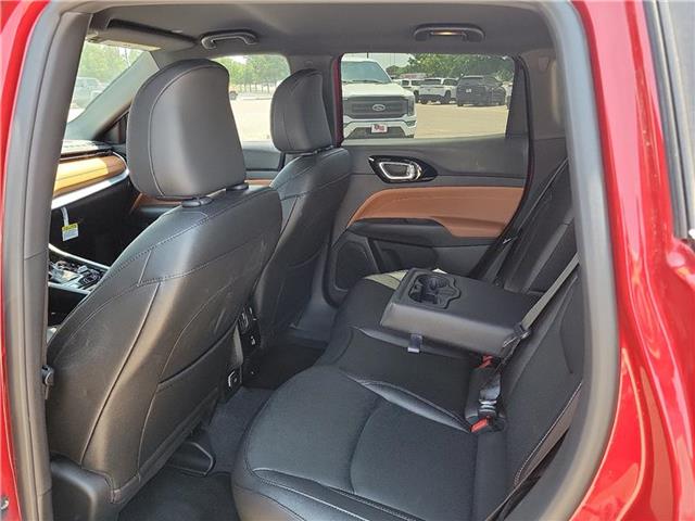 new 2025 Jeep Compass car