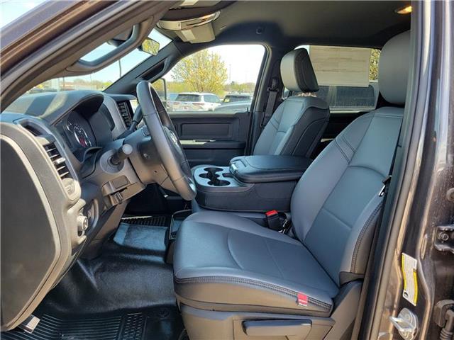 new 2025 Ram 3500 car