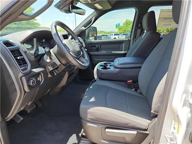 new 2025 Ram 2500 car