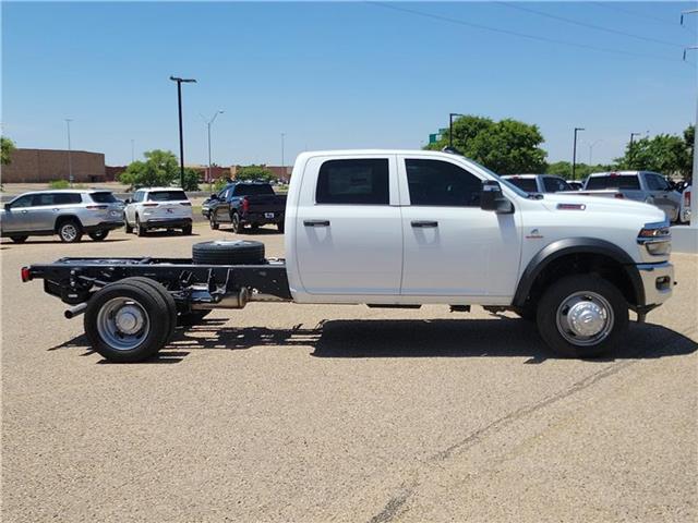 new 2025 Ram 5500 Chassis car