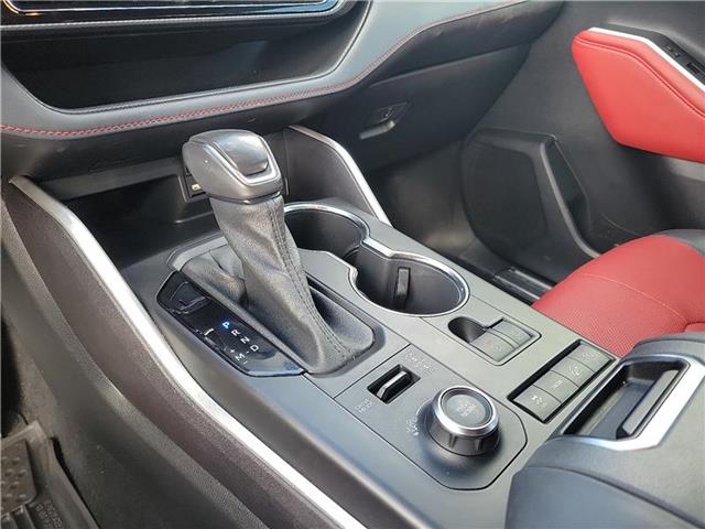 used 2021 Toyota Highlander car, priced at $37,995