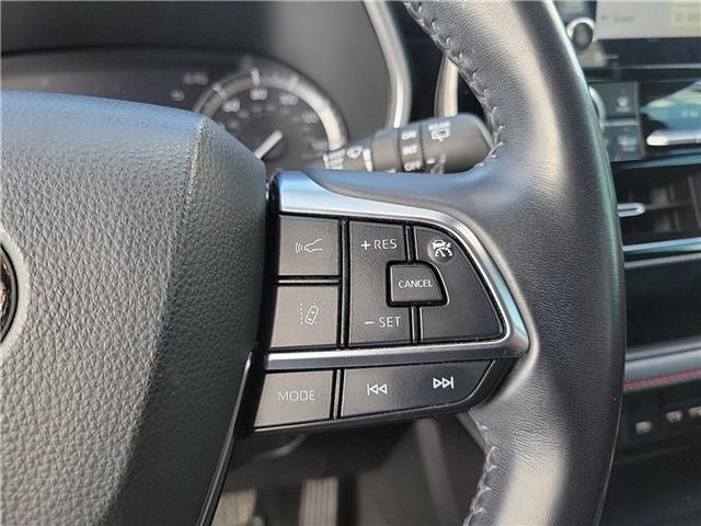used 2021 Toyota Highlander car, priced at $37,995