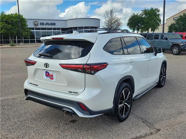 used 2021 Toyota Highlander car, priced at $37,995