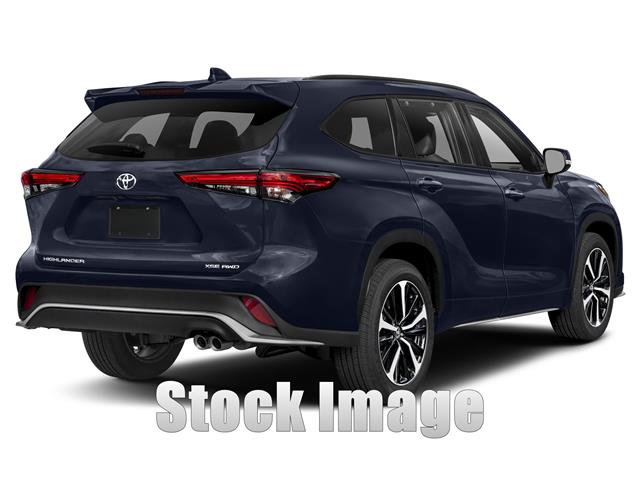 used 2021 Toyota Highlander car, priced at $37,995