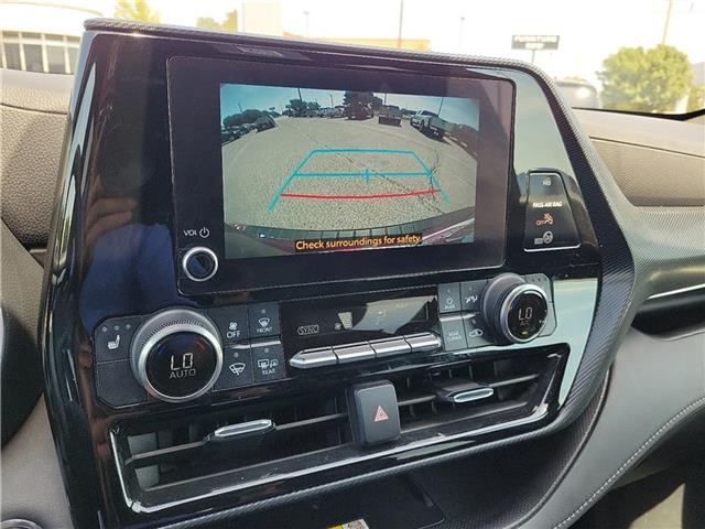 used 2023 Toyota Highlander car, priced at $39,995