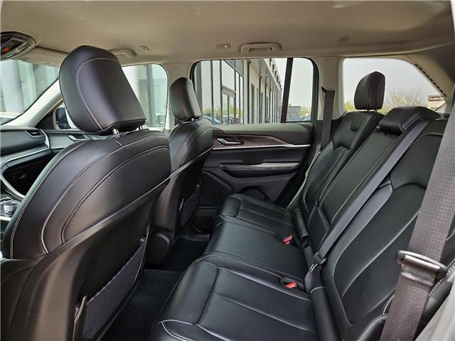 used 2023 Jeep Grand Cherokee car, priced at $32,981