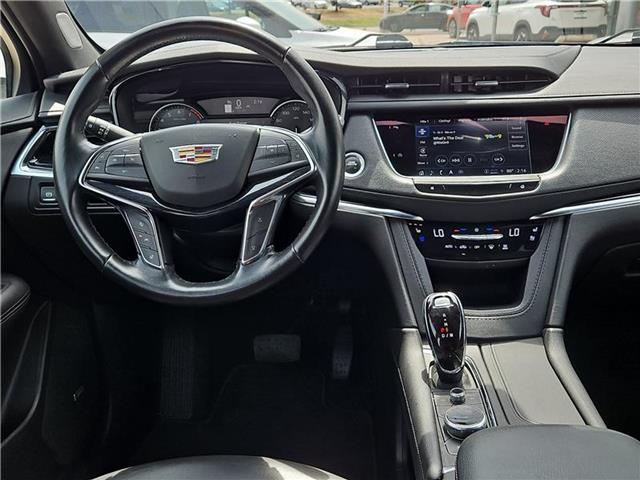 used 2023 Cadillac XT5 car, priced at $34,981