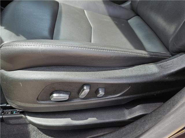 used 2023 Cadillac XT5 car, priced at $34,981