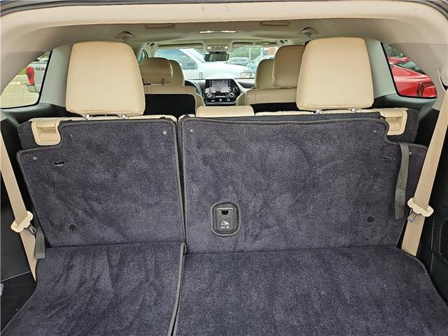 used 2022 Toyota Highlander car, priced at $33,981