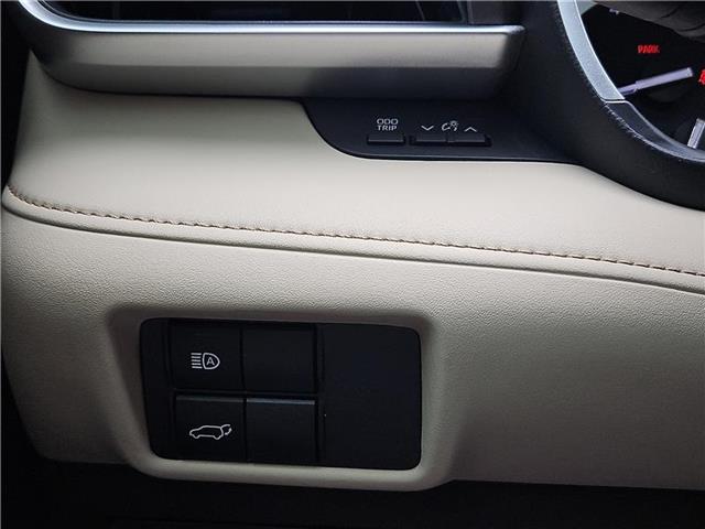 used 2022 Toyota Highlander car, priced at $33,981