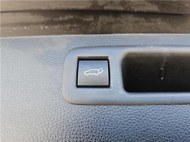 used 2022 Toyota Highlander car, priced at $36,981