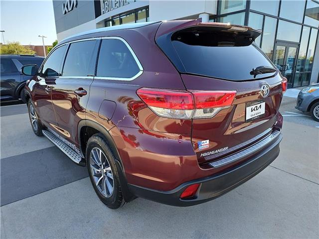 used 2018 Toyota Highlander car, priced at $23,981