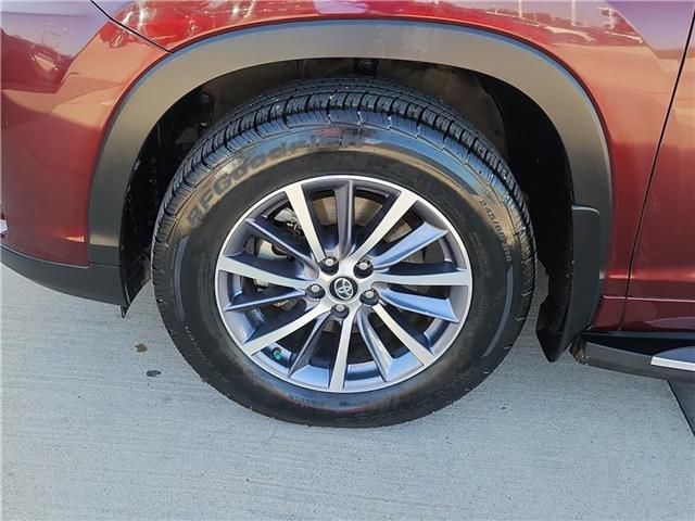 used 2018 Toyota Highlander car, priced at $23,981