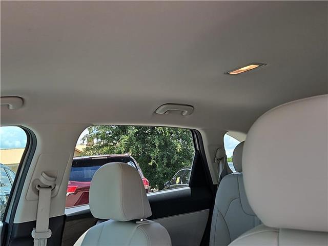 used 2023 Kia Sorento car, priced at $31,981