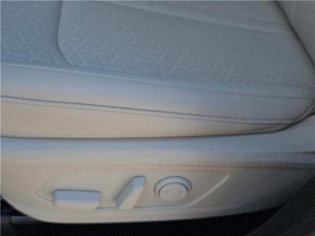 used 2023 Kia Sorento car, priced at $31,981