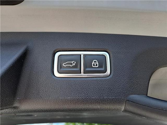 used 2023 Kia Sorento car, priced at $31,981
