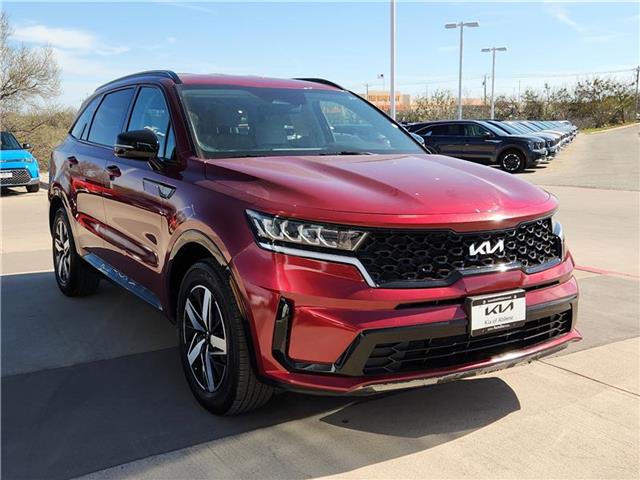 used 2022 Kia Sorento car, priced at $26,981