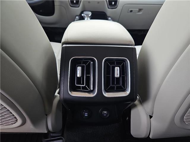 used 2022 Kia Sorento car, priced at $26,981