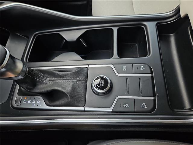 used 2022 Kia Sorento car, priced at $26,981
