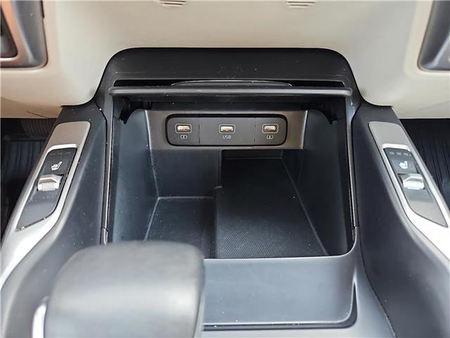 used 2022 Kia Sorento car, priced at $26,981
