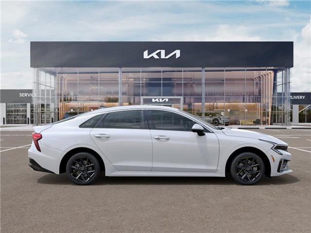 new 2025 Kia K5 car