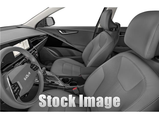 new 2025 Kia Niro car