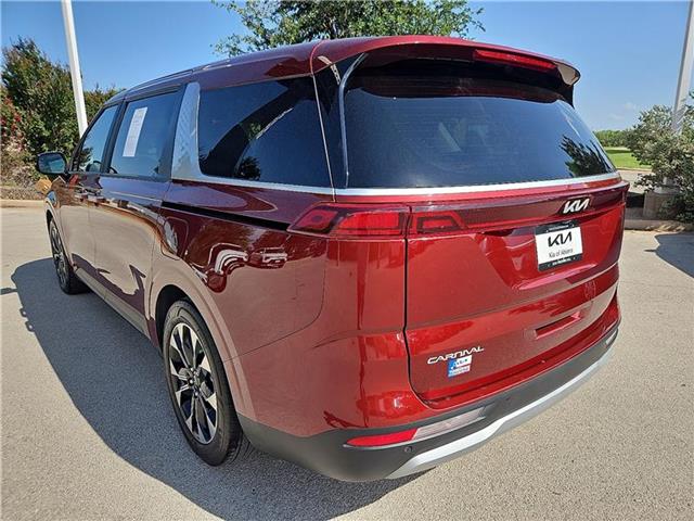 used 2024 Kia Carnival car, priced at $34,981