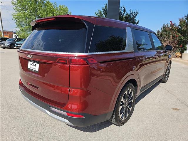 used 2024 Kia Carnival car, priced at $34,981