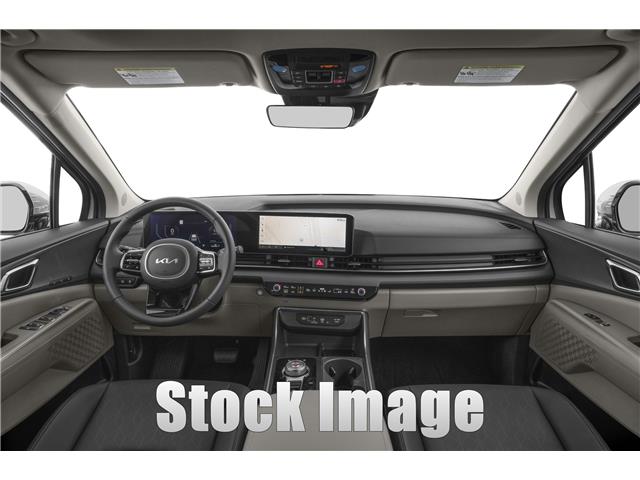 new 2025 Kia Carnival Hybrid car