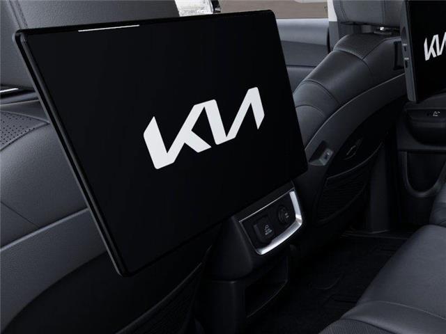 new 2025 Kia Carnival Hybrid car