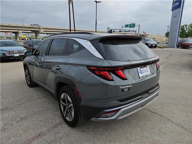 new 2025 Hyundai Tucson car