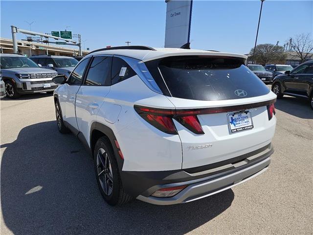 new 2025 Hyundai Tucson car