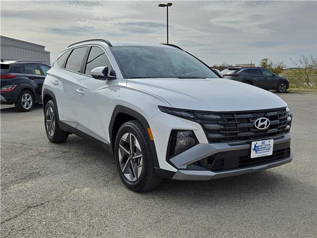 new 2025 Hyundai Tucson car, priced at $33,075