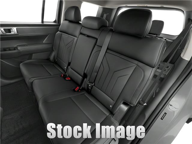 new 2025 Hyundai Santa Fe HEV car