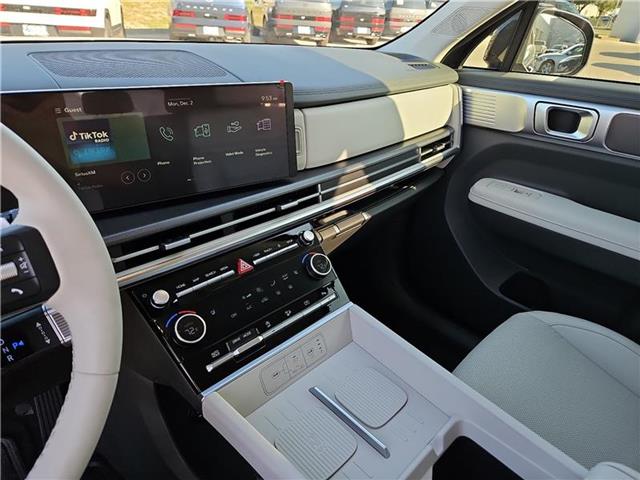 new 2025 Hyundai Santa Fe car, priced at $38,980