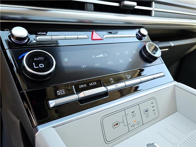 new 2025 Hyundai Santa Fe car, priced at $38,845